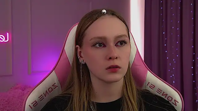 AgataFoxley webcam