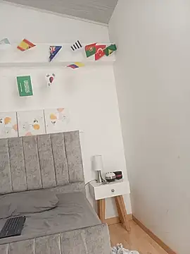 Dante_Knox webcam