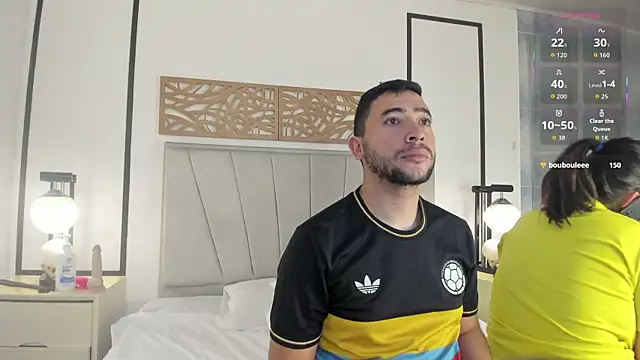 LunaAndDante webcam