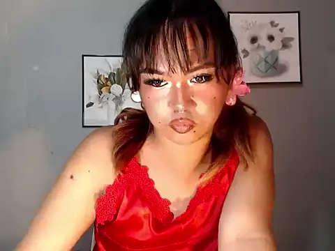 Asianblk_barbiedoll webcam