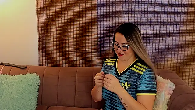 ariana_cross webcam