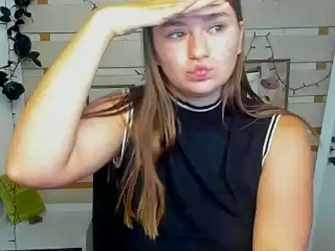 Josephine_Kiss webcam