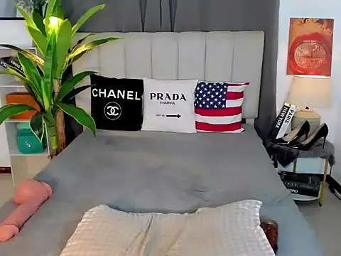 SiennaBlair webcam
