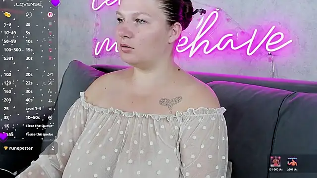 Virginia_Robinson webcam