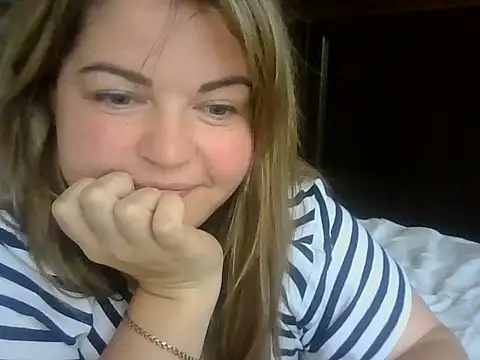 cute__cherry webcam