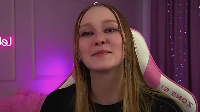 AgataFoxley webcam