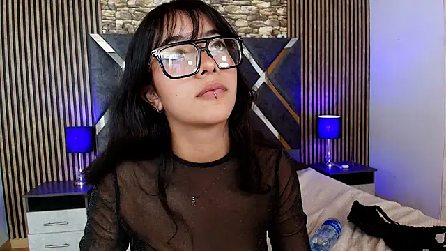 Amy_channel webcam