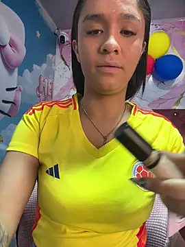 Isabella-Teen webcam