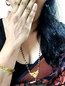 Yazhini-Cam webcam