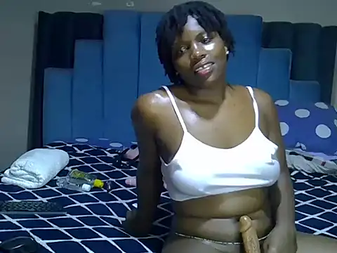 melanin_moon webcam