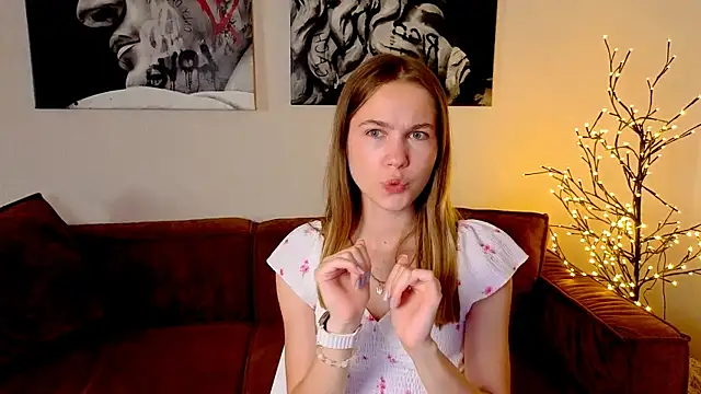 LoveXLexi webcam