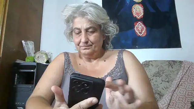 ExquisiteMature webcam