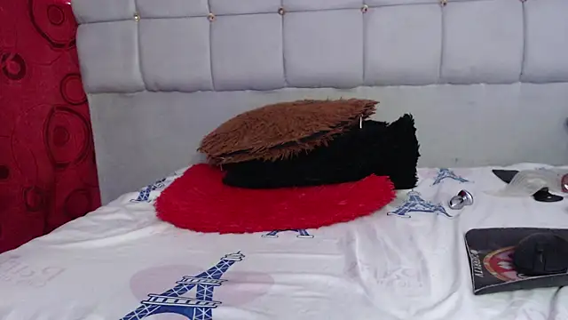 charlotte_brawn webcam