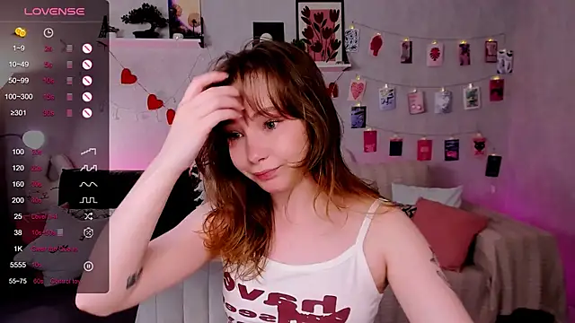 LanaBlu_ webcam
