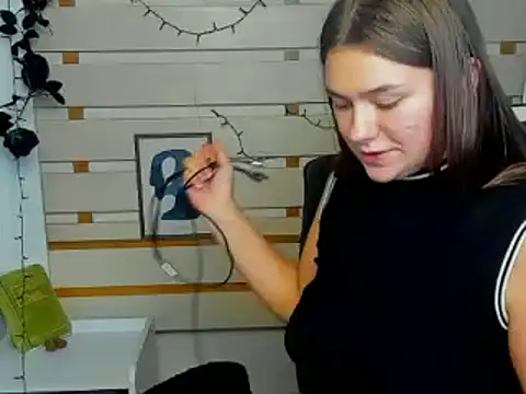 Josephine_Kiss webcam