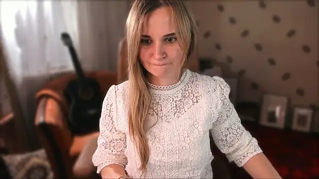 MiaSparkes webcam