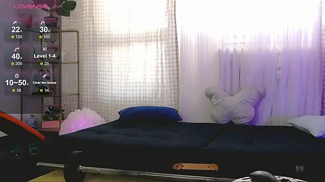 SarahRaynex webcam
