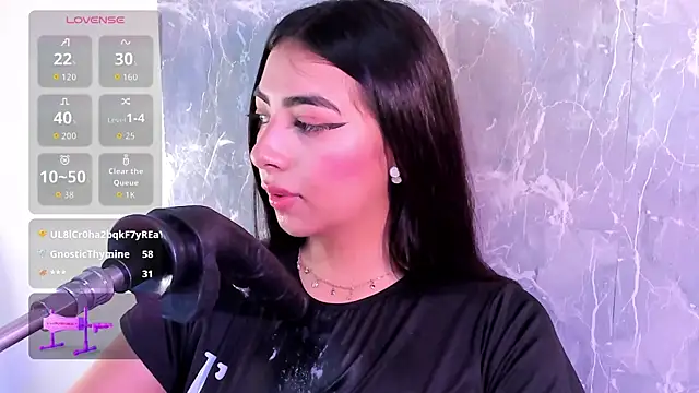 cherry_skinnyy_ webcam