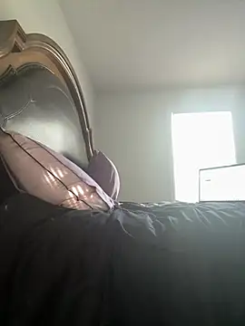 ebonyred webcam