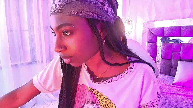 Queen_perla_ webcam