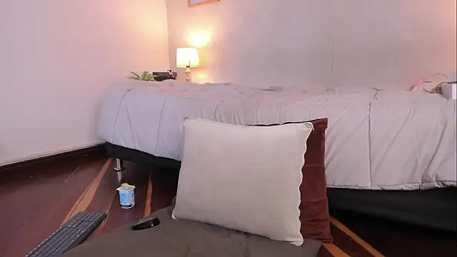 Caroline_dh webcam