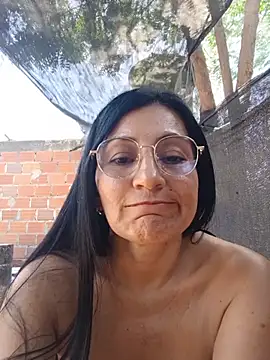 maturexxxnaughty webcam