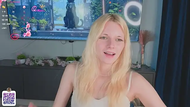JuanaSumma webcam