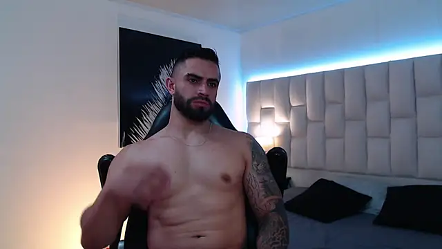 tony_goldstein live cam on StripChat