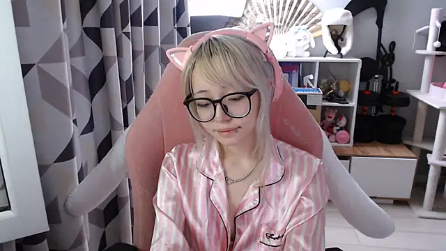 SaxonDibs webcam