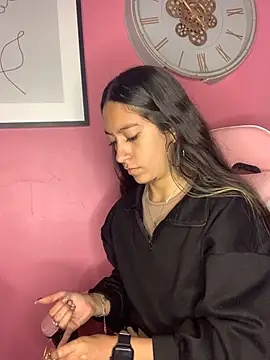 DulceLatinaxo webcam