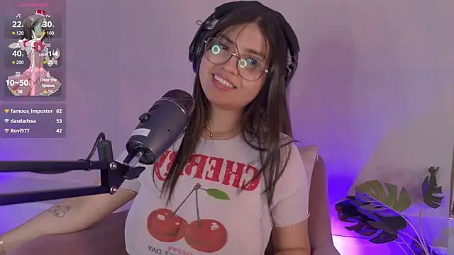 ViolettGreyy webcam