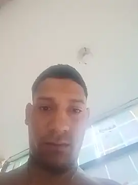 Petterleonel123 live cam on StripChat