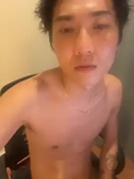 YourBadboy718 webcam