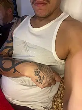 Tatuadomoreno23cm webcam