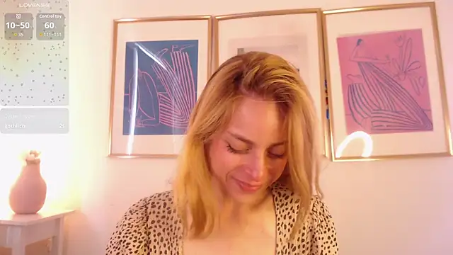 Lyana_xz webcam