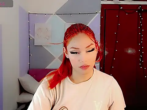 sexy-love233 live cam on StripChat