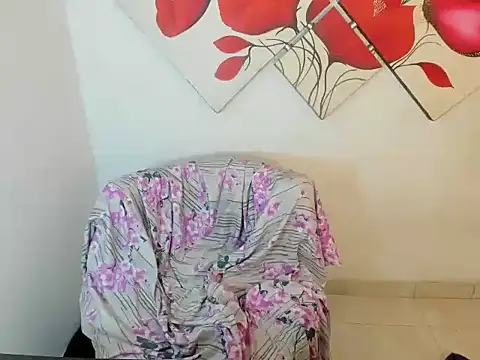 Elianisbigcock webcam