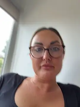 Crystal_xox webcam