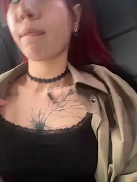 LillyBae webcam