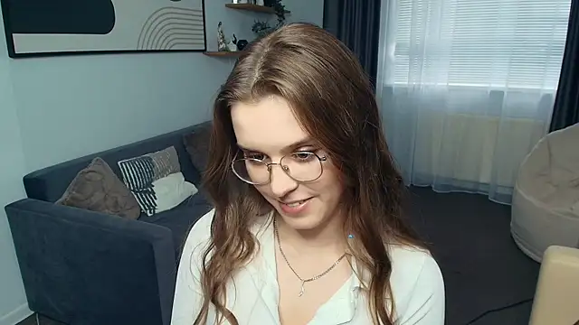 ArianaLeos webcam