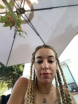 lunavelveett webcam