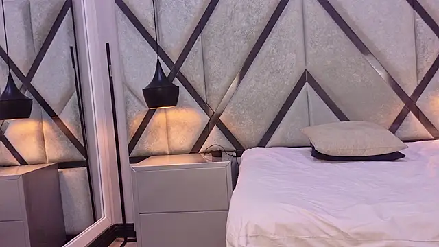 OliviaLaurent webcam