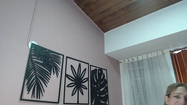 amara_rousse1 webcam