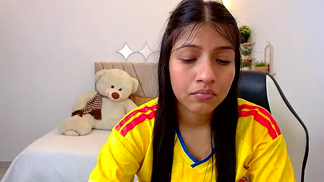 zara_cute webcam