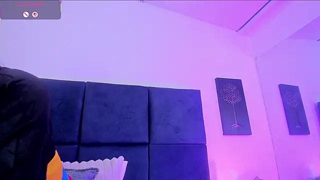 april_jones05 webcam