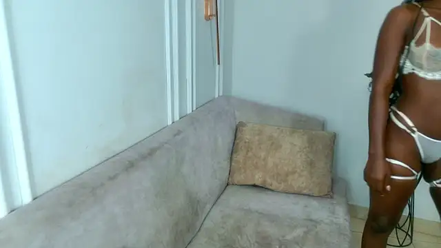 Nahomi_Williams_ webcam