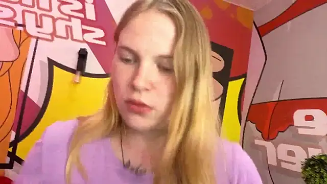 NikkyReyyy webcam