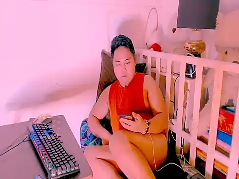 Hardking_69 live cam on StripChat