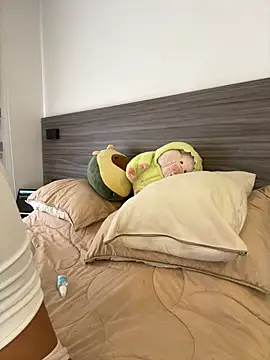 Alice_surprise Live Web Cam Show