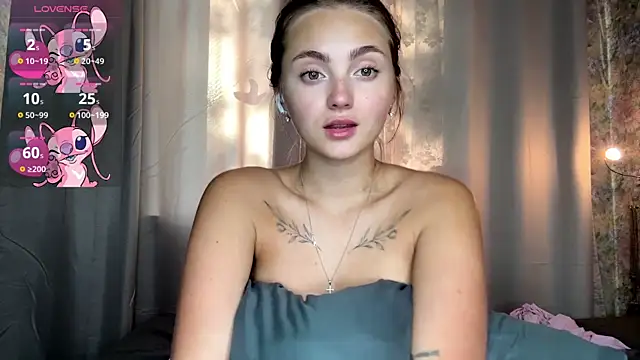 LoraDavi webcam